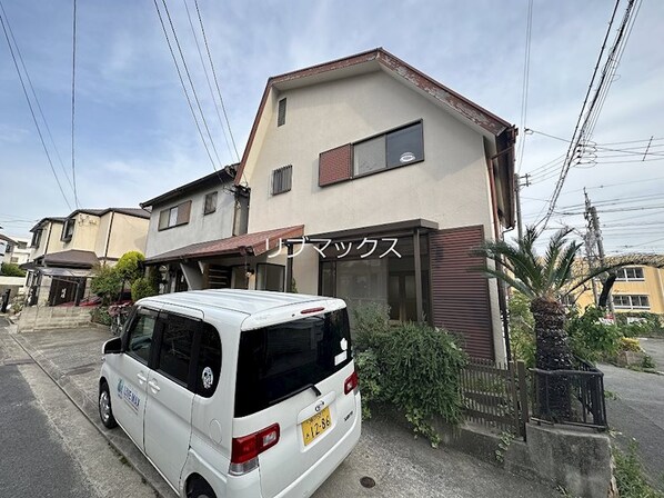 本山北町6丁目戸建の物件外観写真